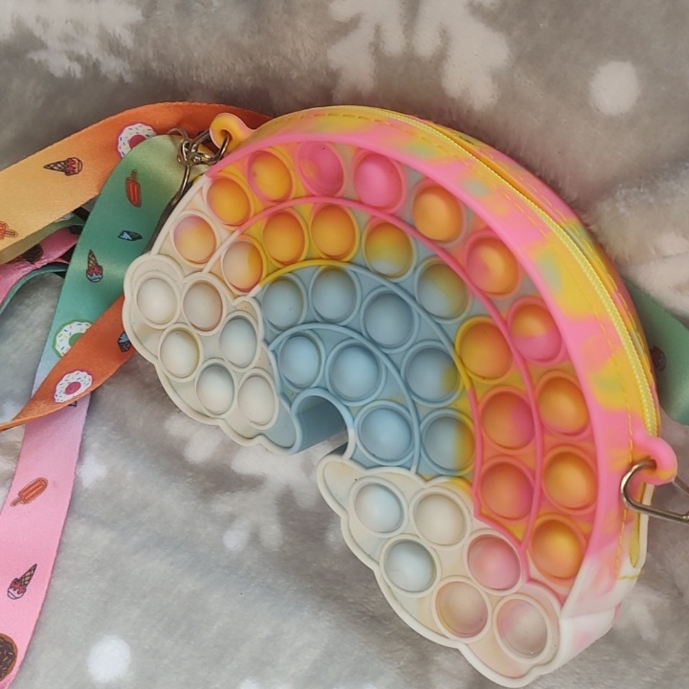 🌈 Pop-It Crossbody Bag -For Girls - Picture 4 of 8